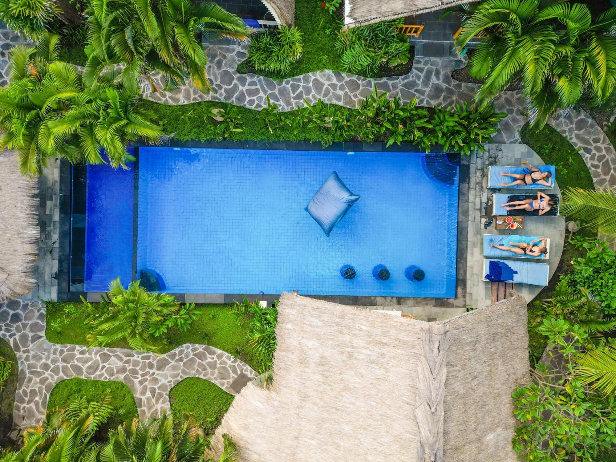 Отель Gili Matiki Гили-Эйр Экстерьер фото