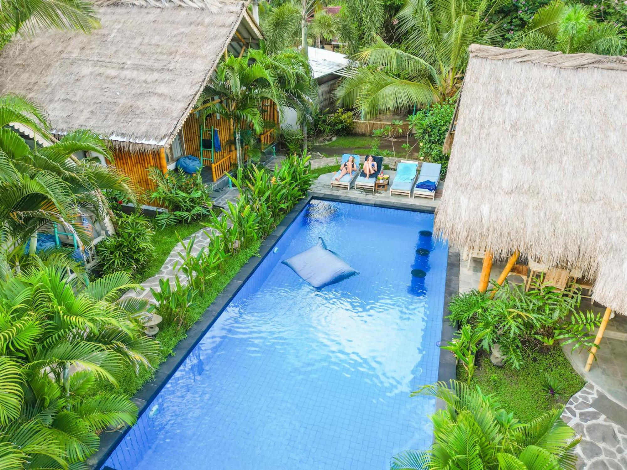 Отель Gili Matiki Гили-Эйр Экстерьер фото
